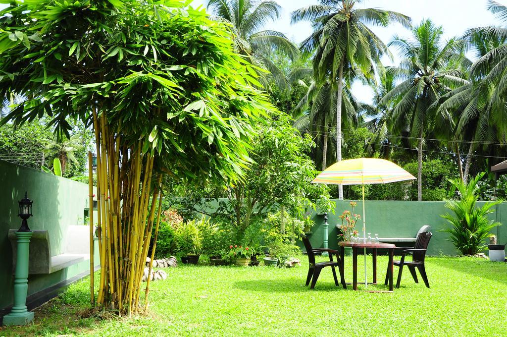 Lumbini Villa Бентота Стая снимка