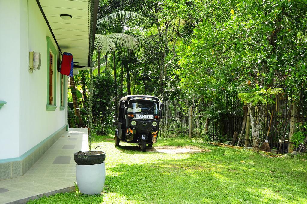 Lumbini Villa Бентота Стая снимка