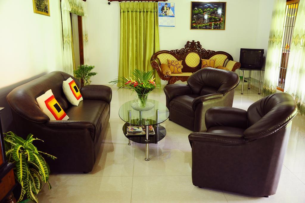 Lumbini Villa Бентота Стая снимка